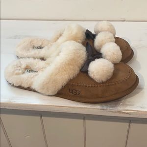 Ugg scuff slippers
